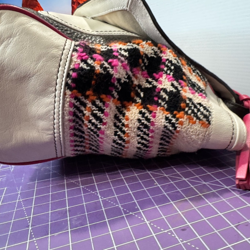 Coach Bouclé Plaid Turnlock Shoulder Bag – Style #21142 – Pink Trim - Picture 5 of 14